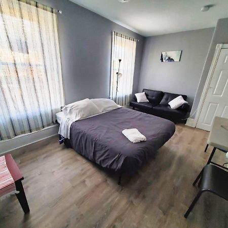 1 Bdrm Apartment With 2 Queen Beds & Small Kitchenette Filadelfia Exterior foto